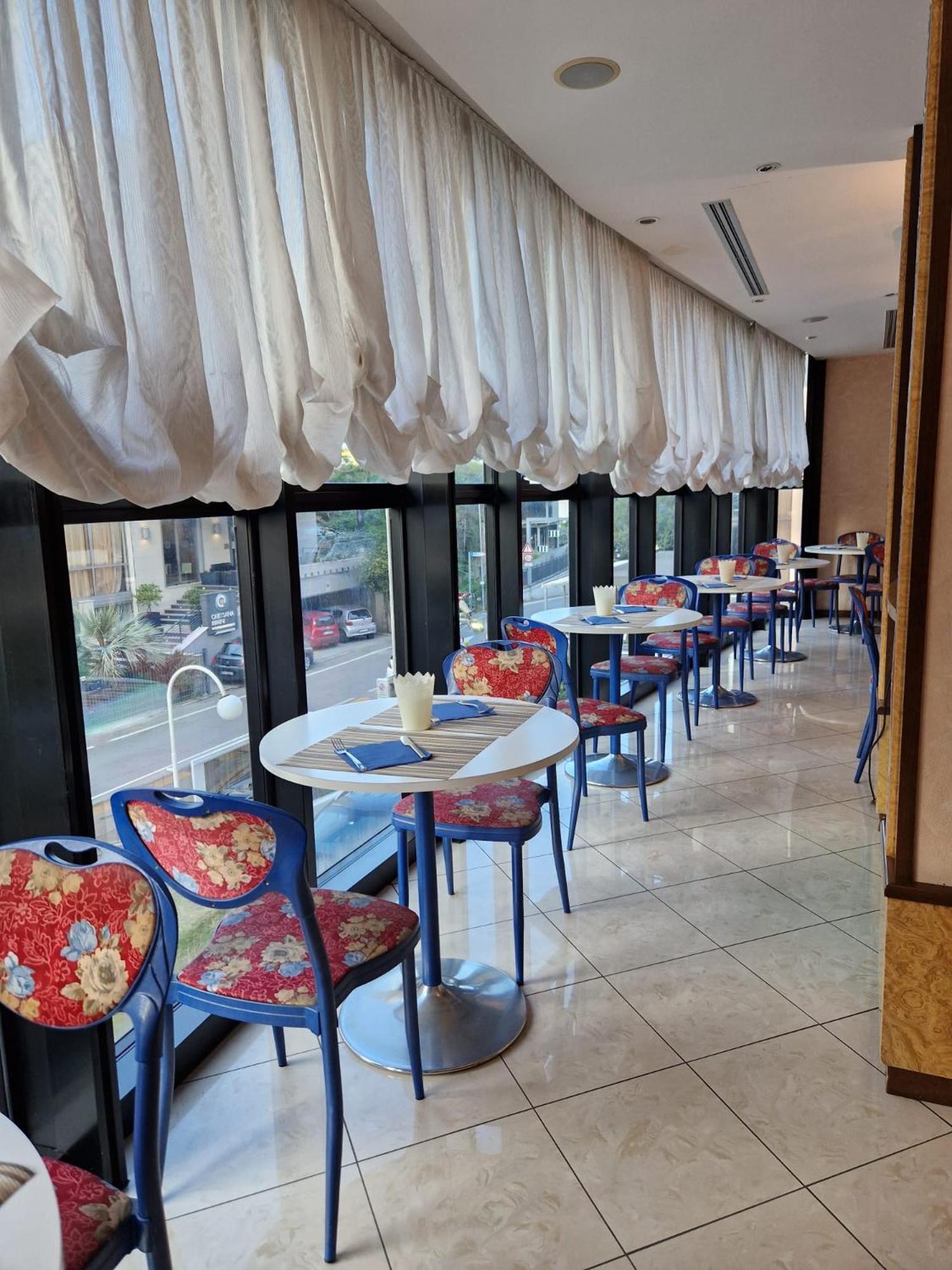 索乐布鲁酒店 里米尼 外观 照片